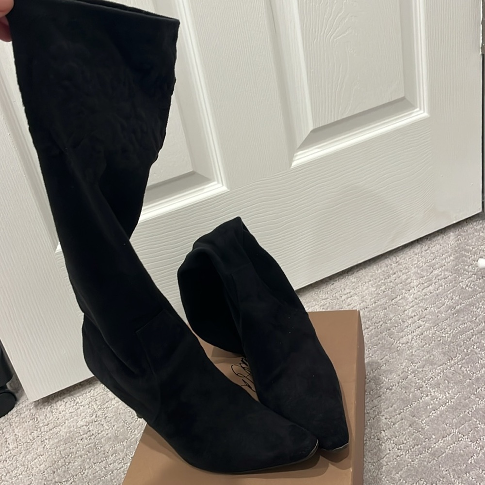 Suede Elastic Boots